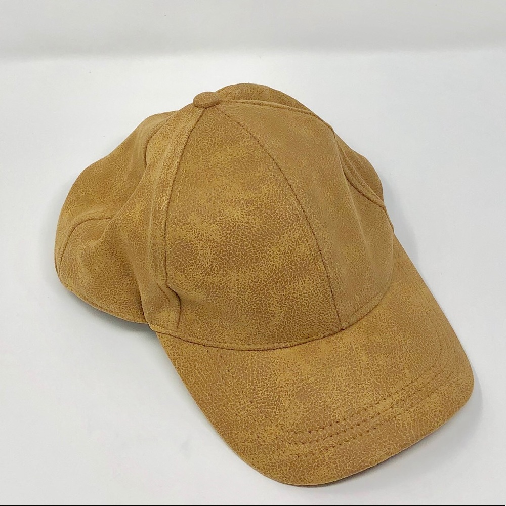 New August Hat - Picture 3 of 5